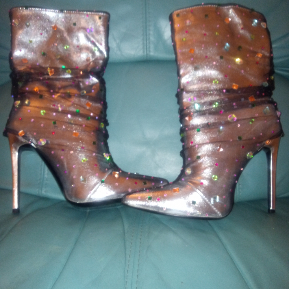 Elegant Metallic Women's Heeled Boots